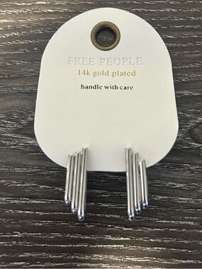 Free People chunky Huggie hoop earring NWT